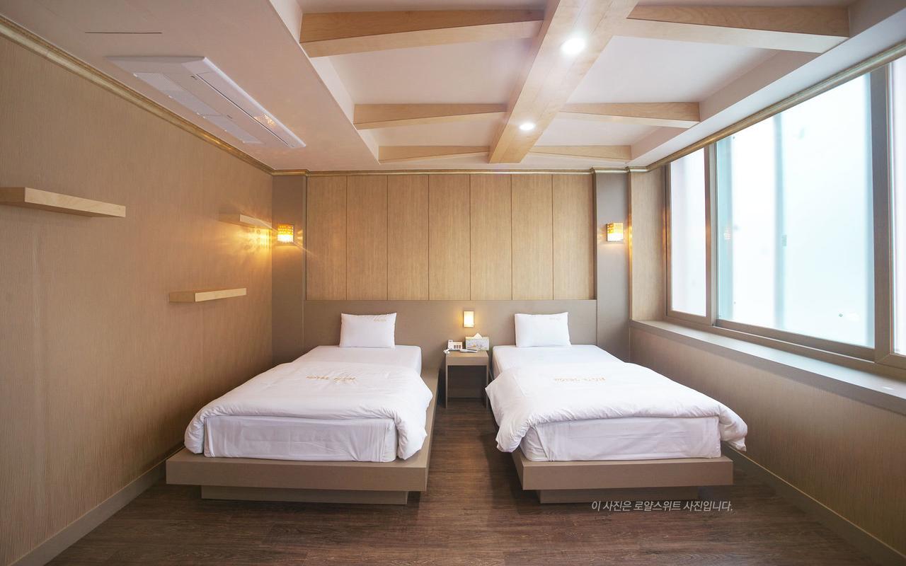 Hotel Raum Jeju Exterior foto