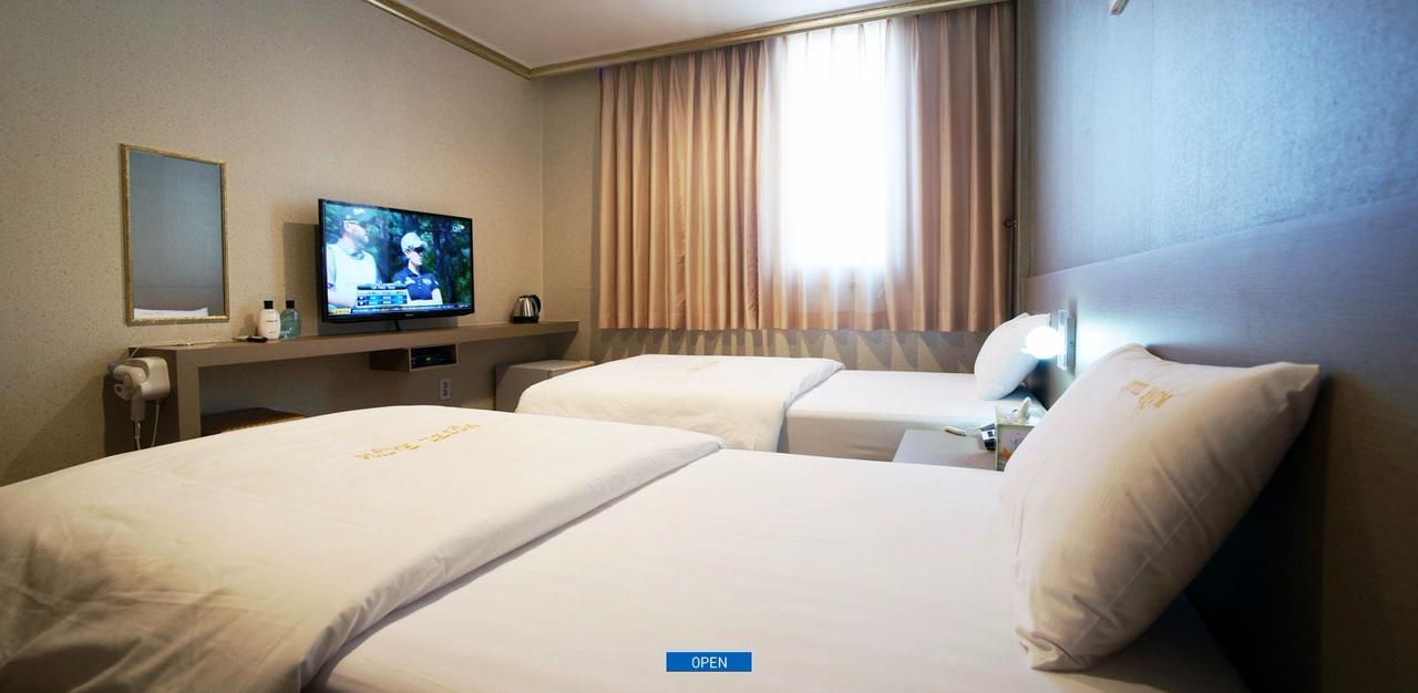 Hotel Raum Jeju Exterior foto
